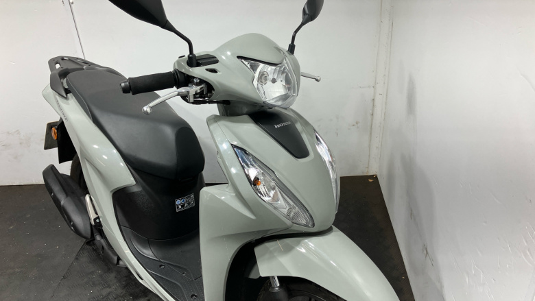 (23MY) Honda Vision 110